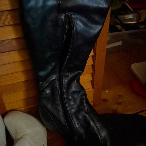 Gone! - Picture 9 of 14